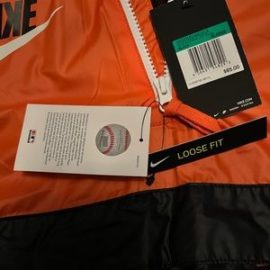 COPY - San Francisco Giants NWT pullover.